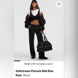 Lululemon Athletica Softstreme Pintuck Mid-Rise Pant Black M
